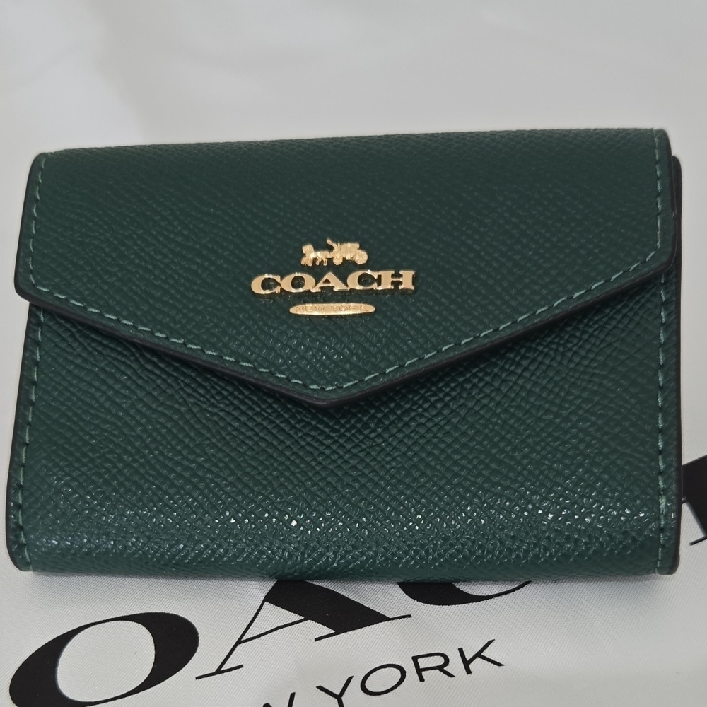 Coach Forest Green Leather Wallet with Gold Logo